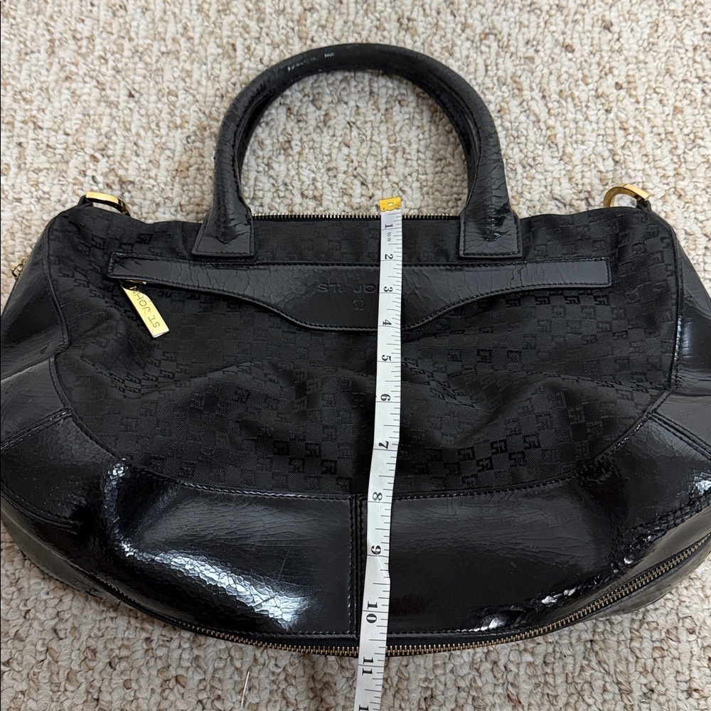 St. John sport Black Handbag - Picture 7 of 8